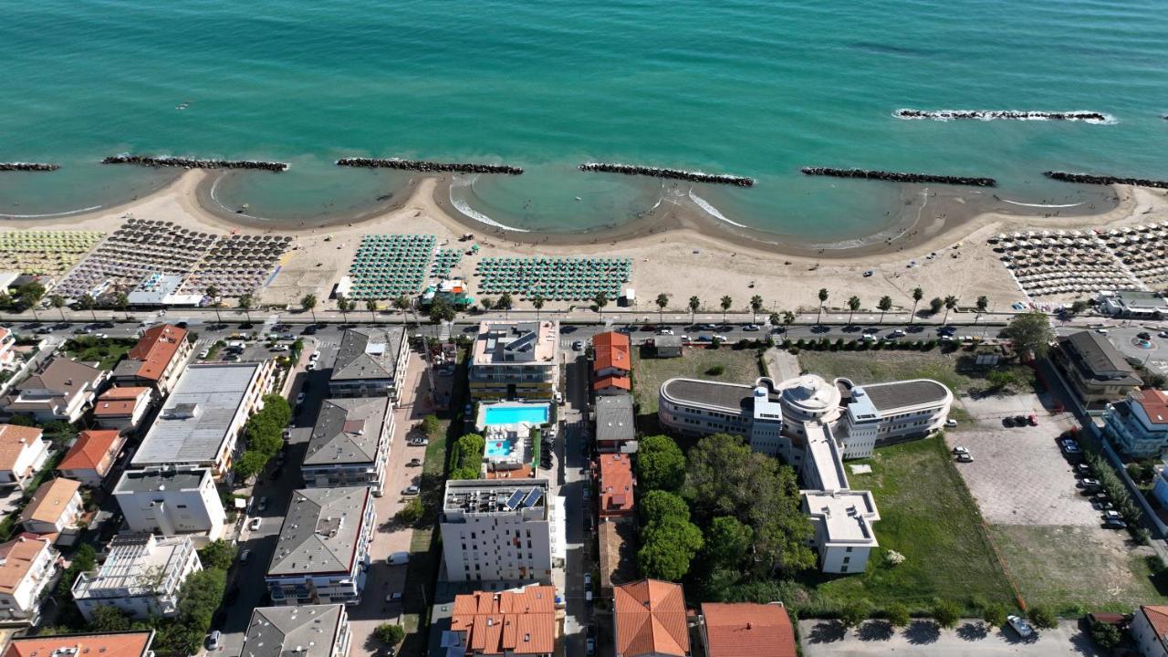 Casa Alma Del Mar Apartment Montesilvano Exterior photo